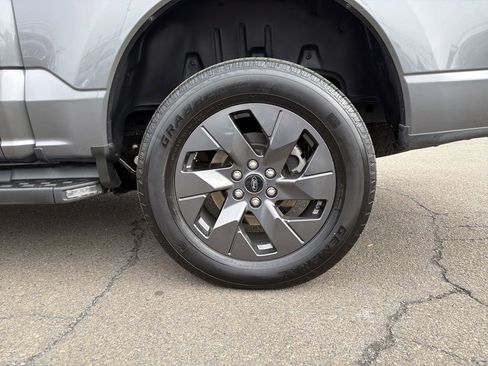 Used 2023 Ford F150 Lightning Lariat w/ Equipment Group 511A High image 30