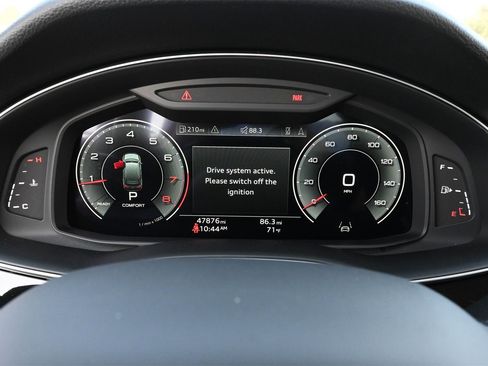 Used 2023 Audi Q7 2.0T Premium w/ Convenience Package image 8