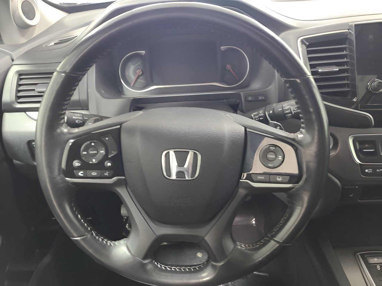 Used 2021 Honda Pilot EX-L image 27