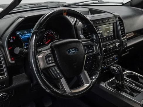 Used 2017 Ford F150 Raptor w/ Equipment Group 802A Luxury AWD/4WD image 18