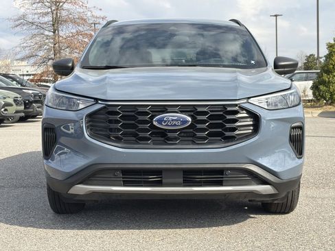 Used 2025 Ford Escape ST-Line image 8