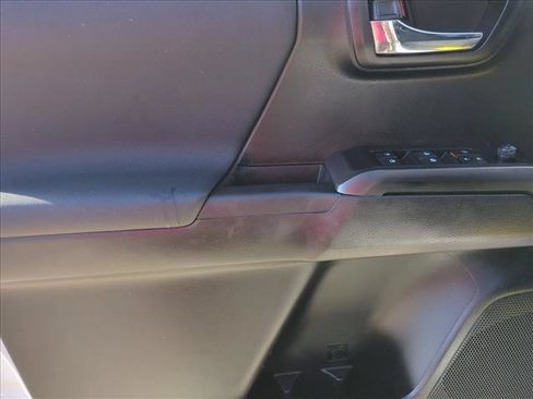 Certified 2022 Toyota Tacoma TRD Sport w/ Technology Package RWD image 11