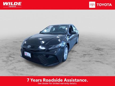Certified 2026 Toyota Camry LE FWD image 5