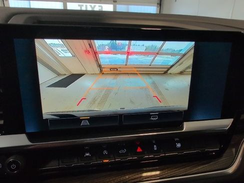 New 2026 Chevrolet Silverado 1500 LT image 21