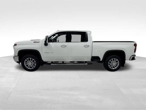 Certified 2024 Chevrolet Silverado 2500 LTZ w/ LTZ Convenience Package AWD/4WD image 3