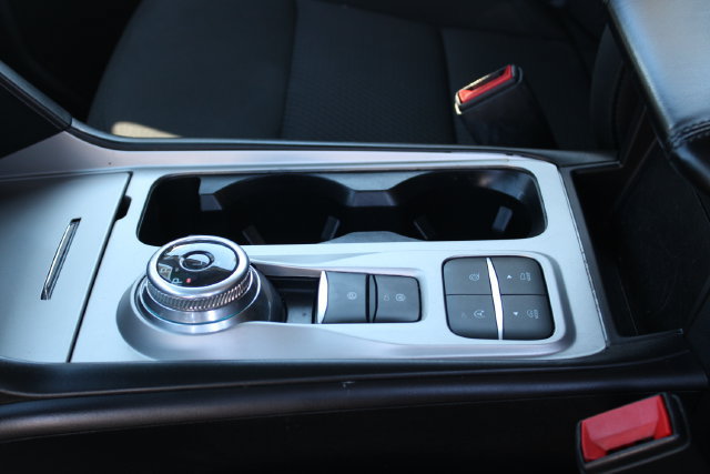 Used 2023 Ford Explorer XLT RWD image 32