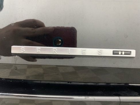 Used 2023 Jeep Grand Wagoneer Series II image 35