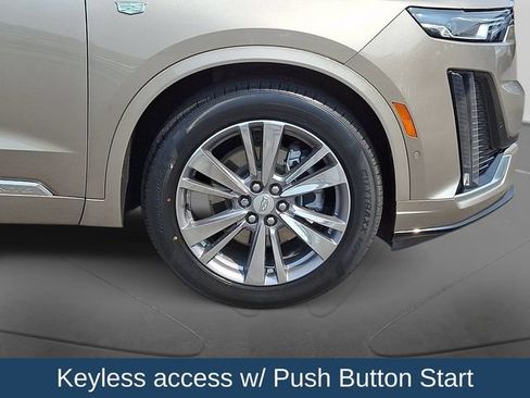 Used 2022 Cadillac XT6 Premium Luxury w/ Technology Package FWD image 10