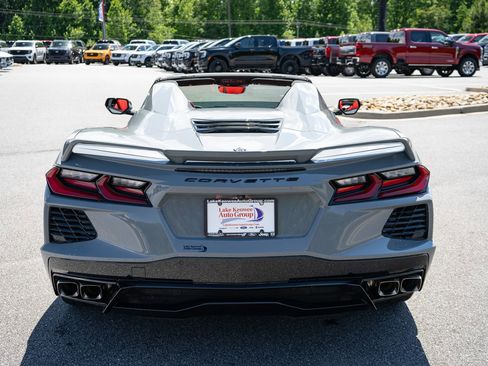 Used 2024 Chevrolet Corvette Stingray Premium Conv w/ Z51 Performance Package RWD image 15