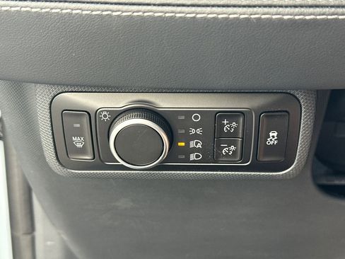 New 2026 Ford Mustang Mach-E Select image 59