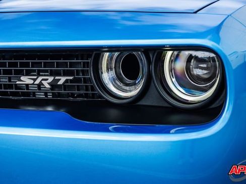Used 2015 Dodge Challenger SRT Hellcat image 57
