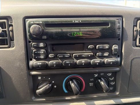 Used 2003 Ford F350 XLT image 13
