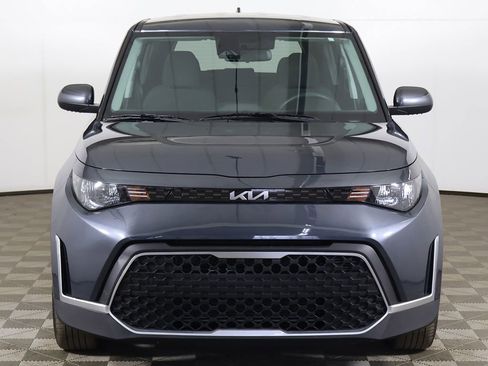 Used 2025 Kia Soul LX w/ LX Technology Package image 10