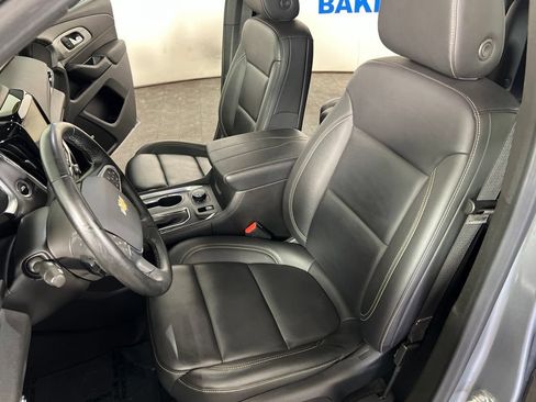 Used 2023 Chevrolet Traverse LT w/ LT Premium Package AWD/4WD image 20