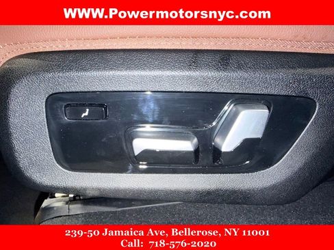 Used 2021 BMW X7 xDrive40i w/ Premium Package image 55