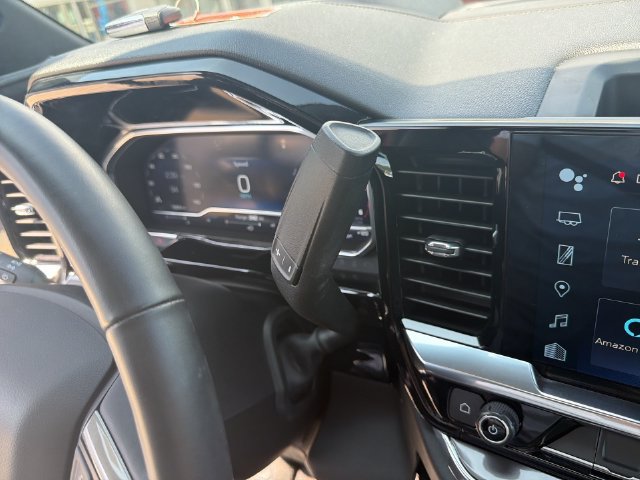 Used 2024 Chevrolet Silverado 2500 High Country w/ High Country Premium Package AWD/4WD image 23
