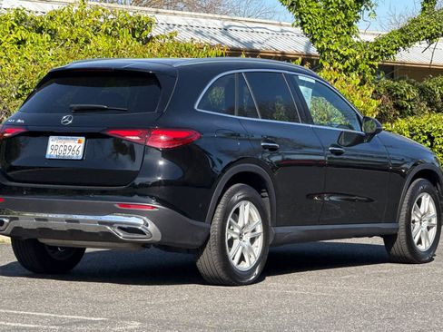 Certified 2025 Mercedes-Benz GLC 300 GLC 300 image 3