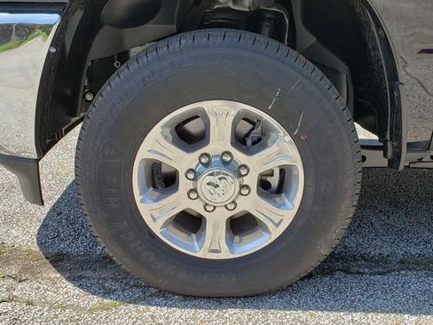 New 2026 RAM 2500 Big Horn AWD/4WD image 12
