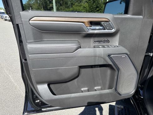 New 2026 Chevrolet Silverado 1500 High Country w/ Midnight Edition image 17