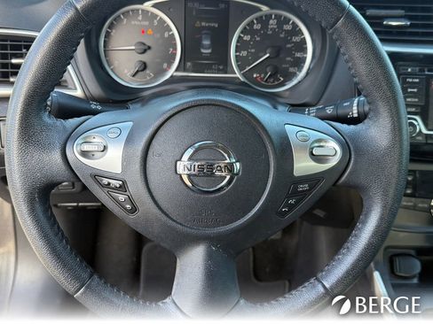 Used 2018 Nissan Sentra SV image 15
