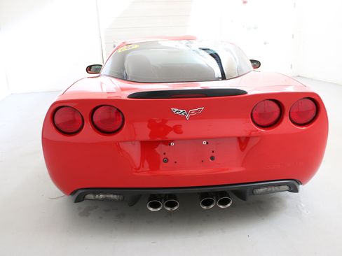 Used 2008 Chevrolet Corvette Z06 w/ Preferred Equipment Group image 9