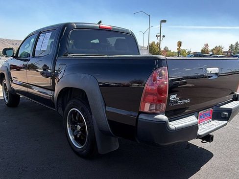 Used 2012 Toyota Tacoma 2WD Double Cab w/ Convenience Pkg image 5