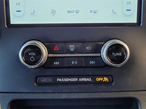 Used 2022 Ford Edge ST-Line image 25