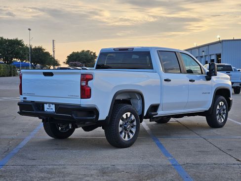 New 2026 Chevrolet Silverado 2500 Custom w/ Custom Value Package AWD/4WD image 4