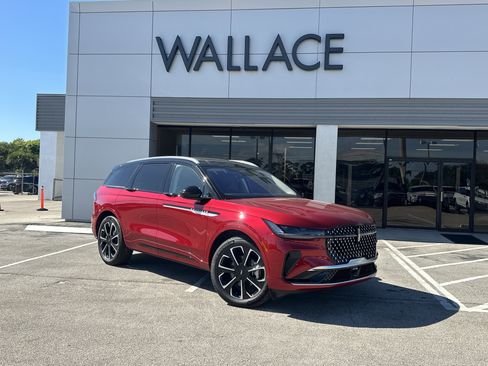 New 2026 Lincoln Nautilus Reserve image 1