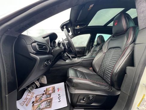 Used 2019 Maserati Levante S GranSport image 18