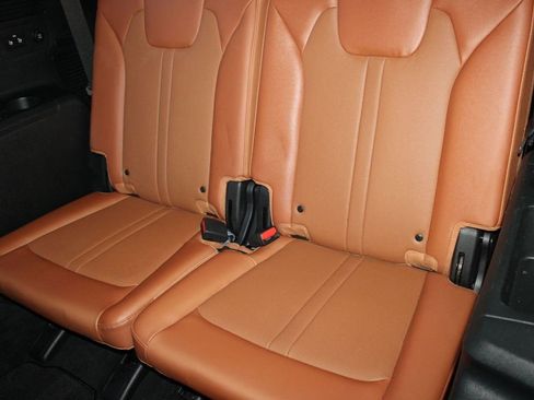 Used 2022 Kia Sorento SX Prestige w/ Rust Color Package image 28