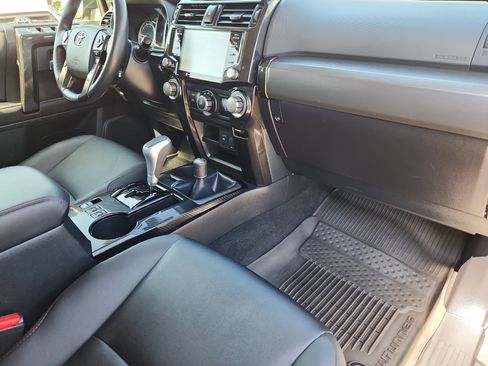 Used 2024 Toyota 4Runner TRD Off-Road Premium w/ Moonroof Package AWD/4WD image 16