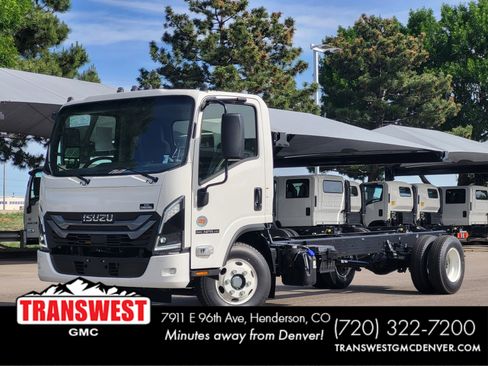 New 2026 Isuzu NPR RWD image 1