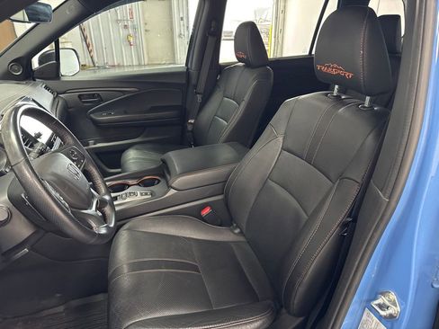 Used 2024 Honda Passport TrailSport image 9