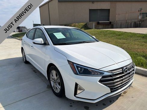 Used 2020 Hyundai Elantra SEL w/ Cargo Package (C1) FWD image 3