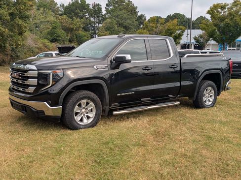 Used 2023 GMC Sierra 1500 SLE AWD/4WD image 8