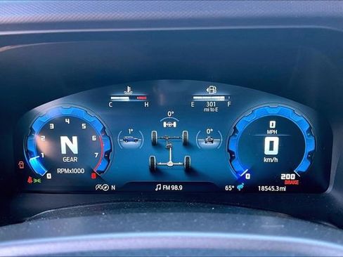 Used 2025 Ford Bronco Big Bend image 13