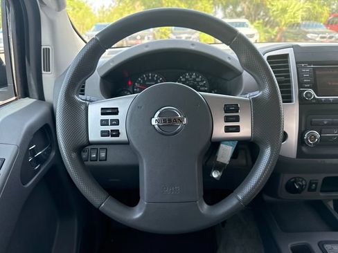 Used 2016 Nissan Frontier SV AWD/4WD image 14