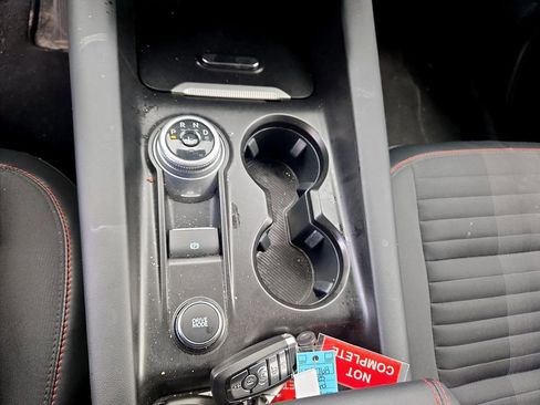 Used 2025 Ford Explorer ST-Line w/ ST-Line Street Pack AWD/4WD image 28