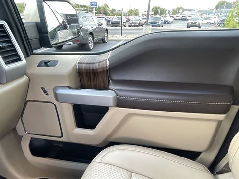 Used 2018 Ford F150 Lariat w/ Equipment Group 501A Mid image 20