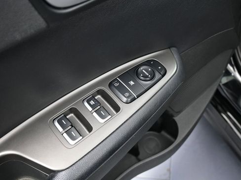 Used 2019 Kia Optima LX w/ LX Premium Package image 18