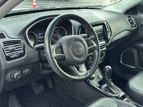 Used 2019 Jeep Compass Limited image 23