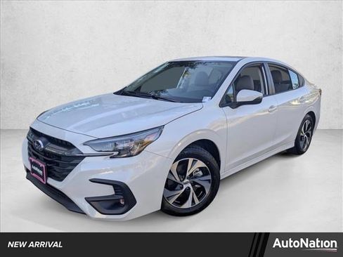 Used 2025 Subaru Legacy Premium image 1