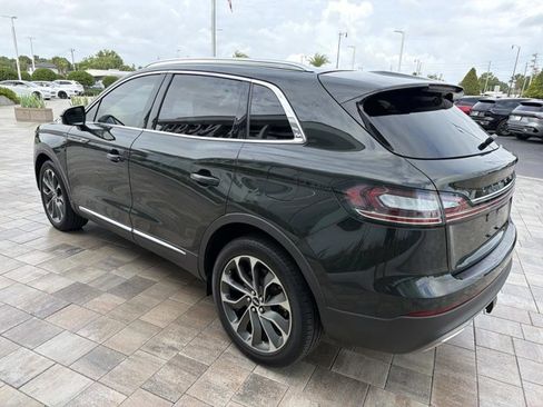 Certified 2022 Lincoln Nautilus Reserve w/ Class II Trailer Tow Package AWD/4WD image 4