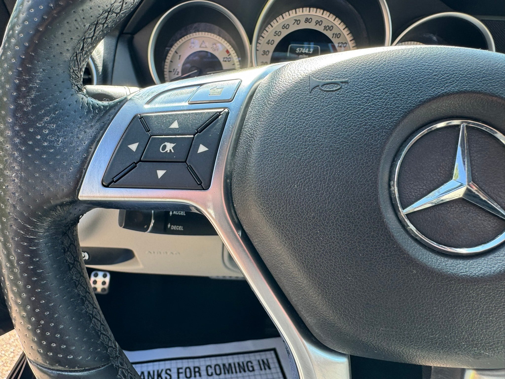 Used 2014 Mercedes-Benz C 250 Sedan image 18
