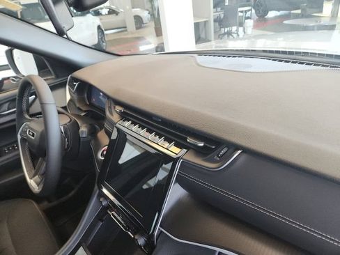 Certified 2025 Jeep Grand Cherokee Laredo X w/ Luxury Tech Group I RWD image 18