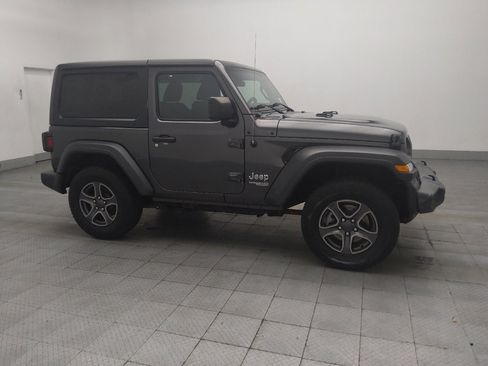Used 2018 Jeep Wrangler Sport image 11