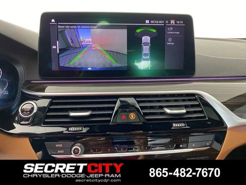 Used 2022 BMW 530i xDrive w/ Convenience Package AWD/4WD image 20