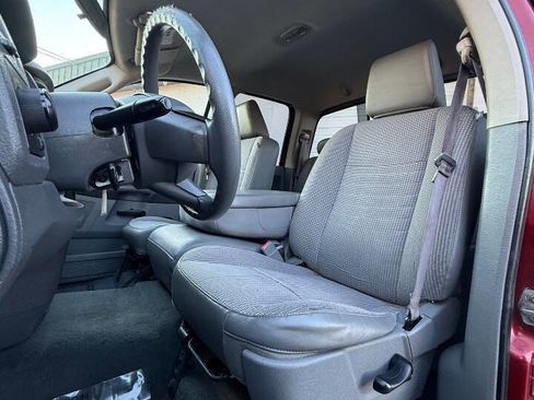 Used 2008 Dodge Ram 1500 Truck ST image 12