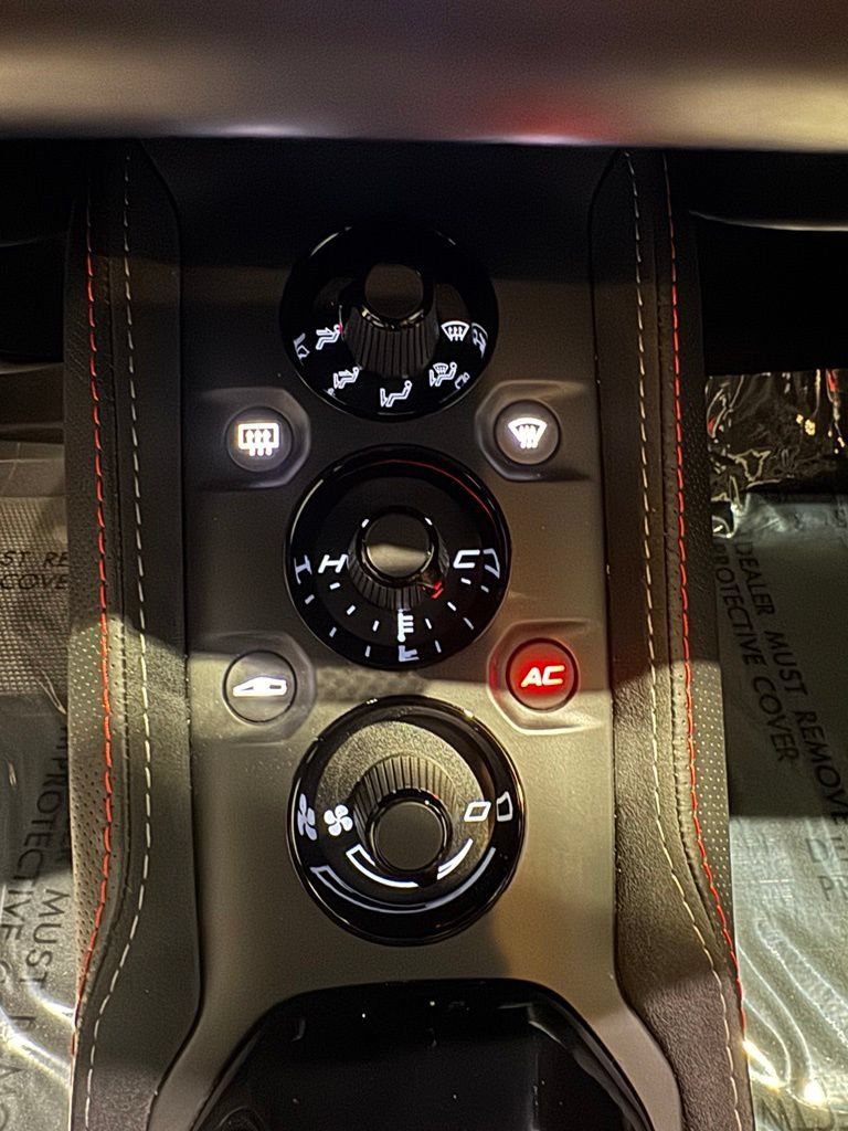 Used 2020 Lotus Evora RWD image 22